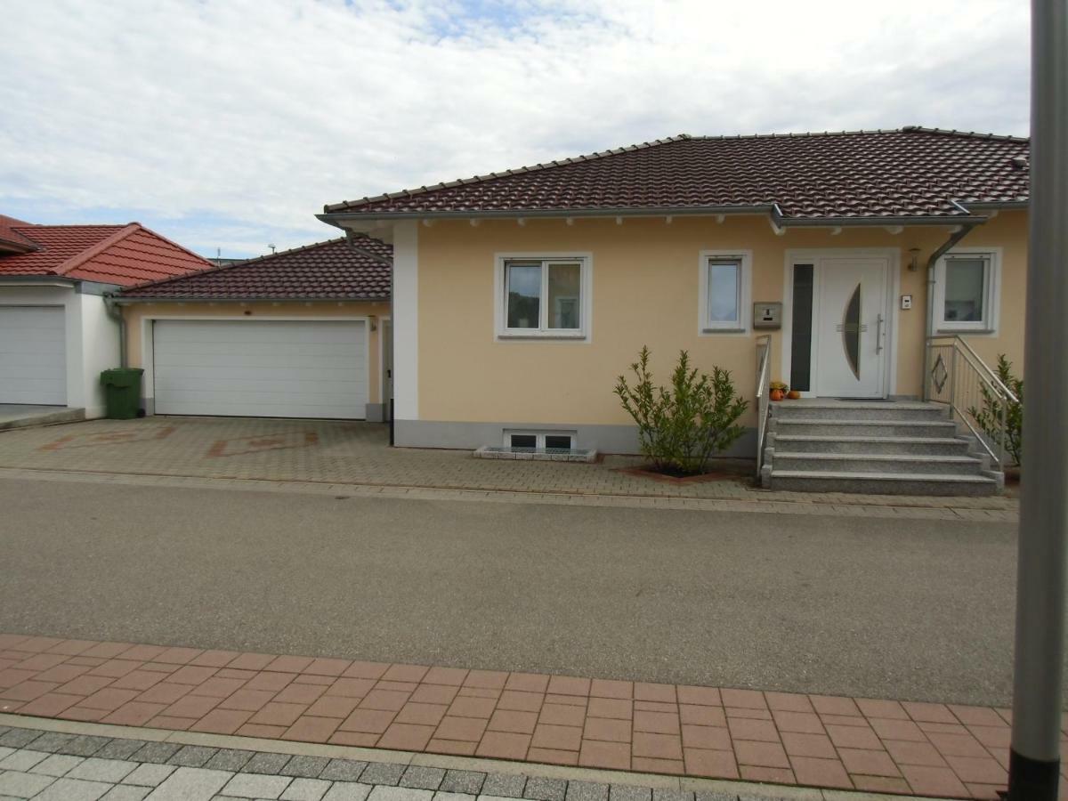 Ferienwohnung Keil Лар Екстер'єр фото