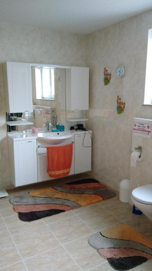 Ferienwohnung Keil Лар Екстер'єр фото