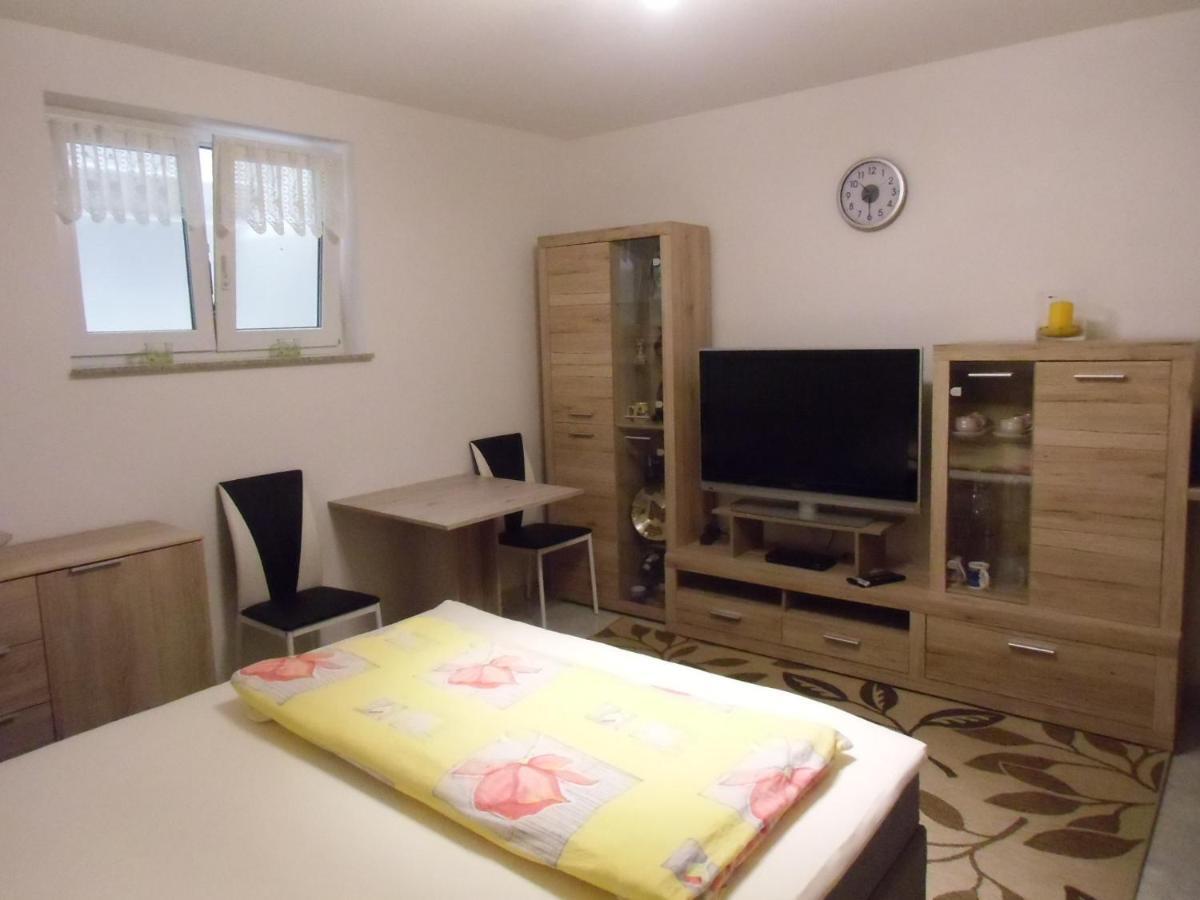 Ferienwohnung Keil Лар Екстер'єр фото