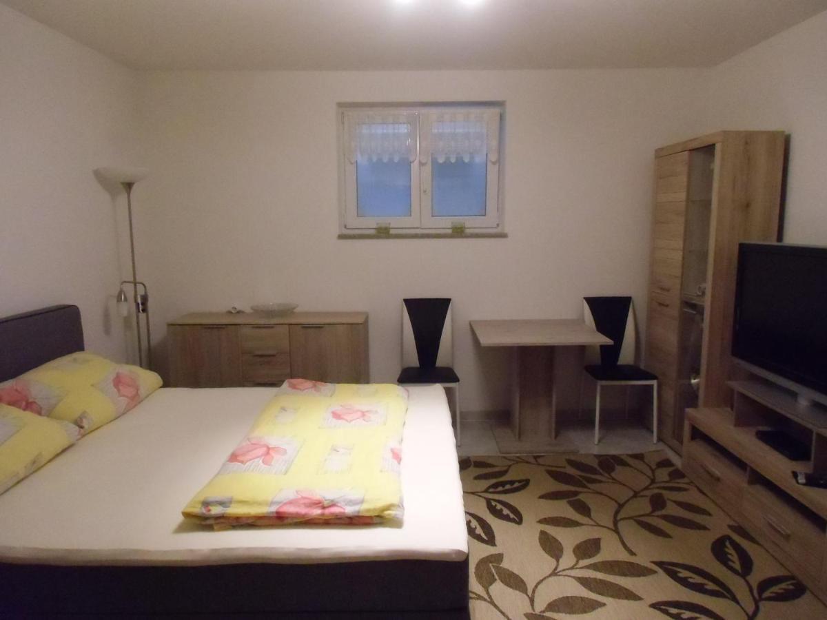 Ferienwohnung Keil Лар Екстер'єр фото